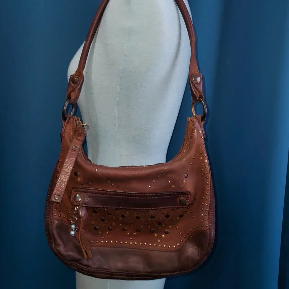 👜 FRYE Vintage Brown Leather Studded Hobo Shoulder Bag Boho